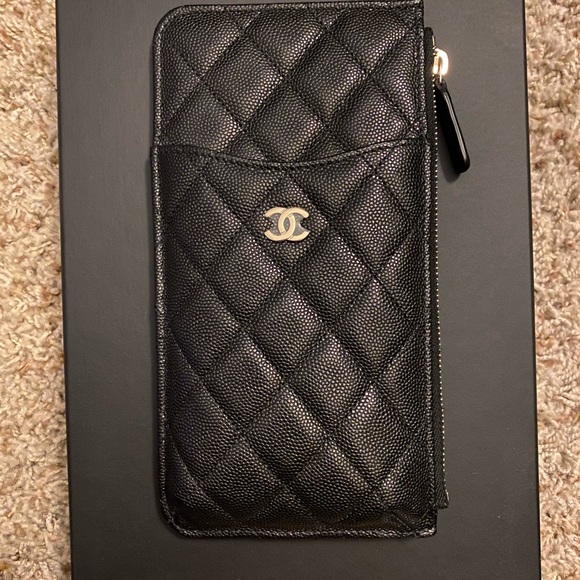 Chanel Phone Holder Wallet (20S) - Picture 2 of 9